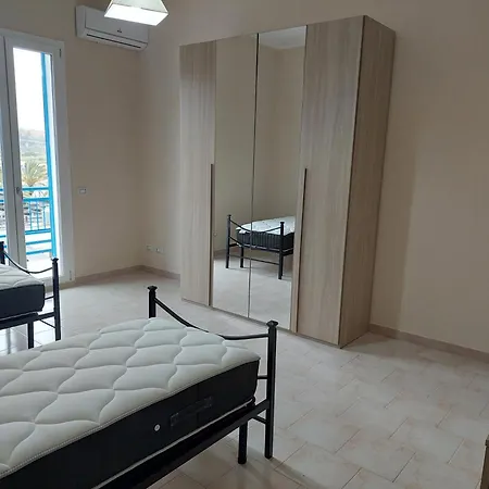 Casa Vacanze Perla Marina Lägenhet